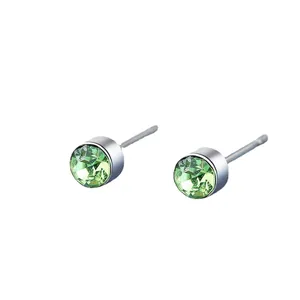 Paire de boucles d'oreilles en acier inoxydable avec cristaux ronds verts brillants