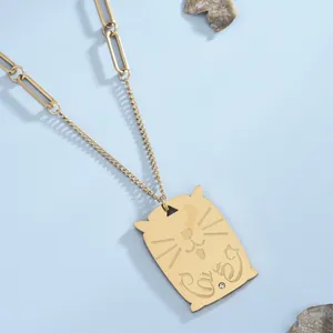 Collana con ciondolo a gatto dorato stile hip hop con cristallo e catena mista