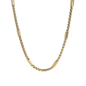 Lussuosa collana a catena box placcata oro 18K con dettagli cilindrici strutturati