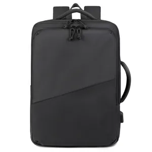 Mochila negra para portátil de negocios con acabado mate y puerto de carga USB