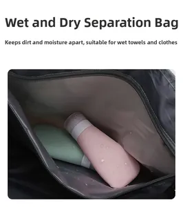 Detail of waterproof inner compartment for wet clothes in a dry-wet separation travel bag