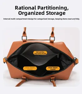 Detail view of the canvas travel bag interior with dry wet separation and multi-pockets