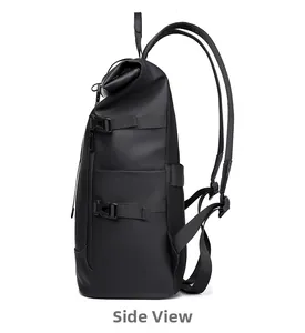 Vista laterale dello zaino impermeabile nero con chiusura roll-top e cinghie di compressione