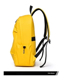 Vista lateral de la mochila amarilla brillante resistente al agua con bolsillo ajustable