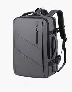Vue détaillée du sac à dos business imperméable avec design biseauté et port de charge USB