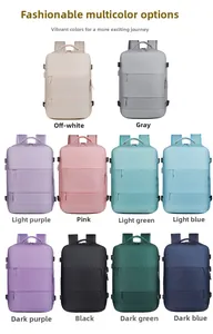 Layout a matrice che mostra dieci diversi colori dello zaino da viaggio di grande capacità