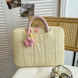 Quilted Laptop Handbag For Women Large Capacity Soft Padded Laptop Sleeve Case With Cute Flower Charm Portable Briefcase Bag