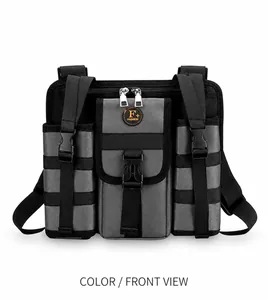 Detailansicht der taktischen Brusttasche mit Doppelreißverschluss und MOLLE-System