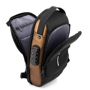 Sac de poitrine antivol imperméable avec port USB et serrure à combinaison pour hommes