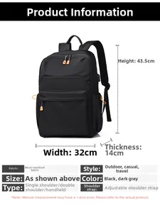 Dimensioni dettagliate dello zaino nero che mostrano 43,5 cm di altezza e 32 cm di larghezza