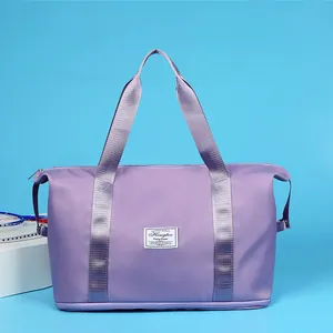 Borsa da viaggio grande viola in nylon impermeabile con scomparto scarpe separato sul fondo