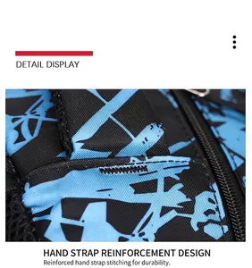 Macro-opname van versterkte kruisstiksels op het handvat van de blauwe graffiti rugzak