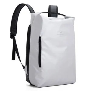 Wasserdichter Roll-Top Sportrucksack mit vertikalem Reißverschluss und Logo-Aufdruck