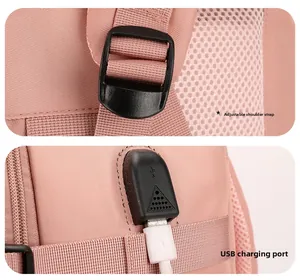 Detalle de mochila rosa con correas ajustables y puerto de carga USB integrado