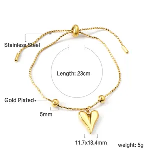 Détails du bracelet ajustable en acier doré avec pendentif cœur et perles rondes