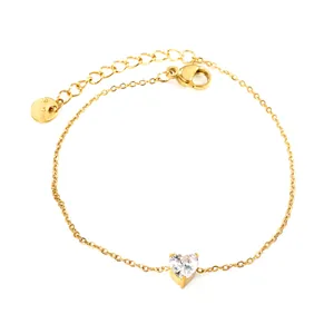 Elegant gold-plated stainless steel chain bracelet with a heart-shaped zircon pendant