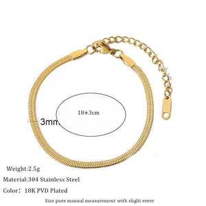 Dettaglio del bracciale a catena serpente in acciaio placcato oro 18K con misure e peso