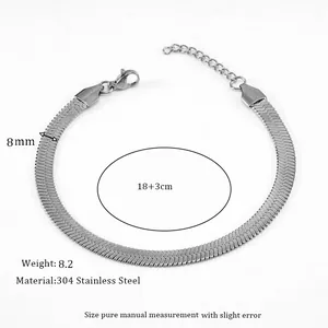 Dettaglio del bracciale a catena piatta in acciaio inossidabile da 8mm con misure