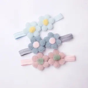 Drei-teiliges Baby-Stirnband-Set mit weichen Plüschblumen in zarten Pastellfarben für Babys
