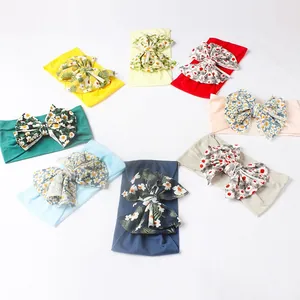 Lot de bandeaux bébé extensibles avec nœuds à fleurs en huit couleurs assorties