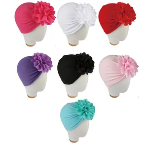 Lot de bonnets turban pour tout-petits avec grandes fleurs découpées au laser en sept couleurs