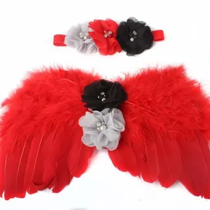 Set per fotografia neonati con ali di piuma rosse e fascia per capelli a fiori
