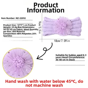 Vue détaillée du bandeau violet pour bébé avec fleur en maille et dimensions précises