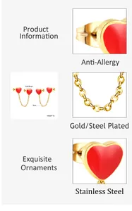 Detail van rode hart oorbellen van staal met 3cm goudkleurige geschakelde ketting