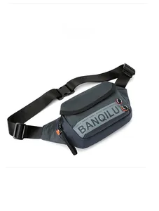 Detail of multi-compartment waist bag with BANQILU logo and adjustable buckle strap