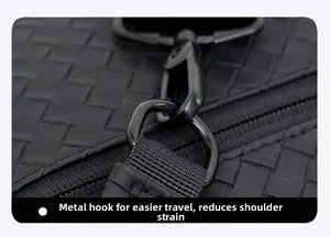 Detailansicht der Metallhaken und gewebten PU-Lederstruktur der Anti-Diebstahl-Tasche