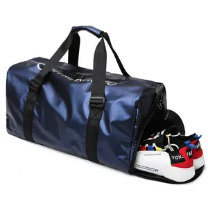 Borsa da viaggio blu scuro impermeabile con scomparto per scarpe laterale dedicato