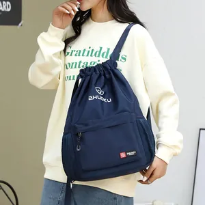 Zaino con coulisse in tessuto oxford blu scuro impermeabile per viaggi e sport all'aperto