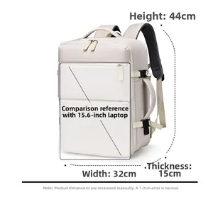 Guida dettagliata alle dimensioni dello zaino business con misure 44x32x15cm e laptop