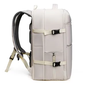 Grande zaino da viaggio con scomparto per laptop e cinghie regolabili beige