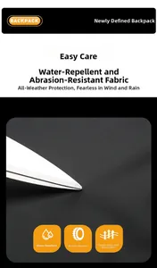 Gros plan du tissu imperméable et résistant aux rayures du sac à dos pour ordinateur