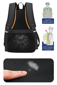 Détail du panneau arrière ergonomique en maille et bretelles en S du sac à dos noir