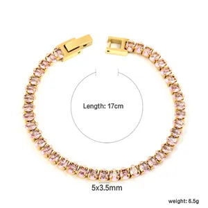 Vista detallada de pulsera tennis de oro de 18k con piedras rosas y dimensiones