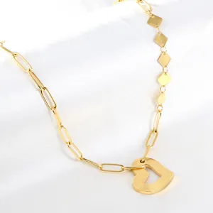 Collier en acier inoxydable plaqué or 18k avec pendentif coeur et chaîne trombone