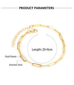 Detailansicht der 18k vergoldeten Edelstahl-Büroklammerkette Fußkettchen mit 23+5cm Maßen
