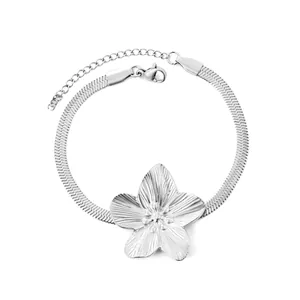 Polierte Silberne Blumen-Anhäger Armband mit Schlangenkette und verstellbarem Verschluss