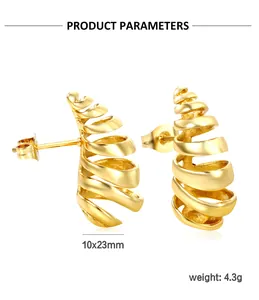 Dettaglio orecchini a spirale in acciaio inossidabile placcato oro 18k misura 10x23mm