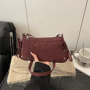 Sac à Épaule Vintage Imprimé Léopard avec Nœud pour Femme Sac Sous le Bras en Suédine de Mode Sac à Main Rétro avec Clous