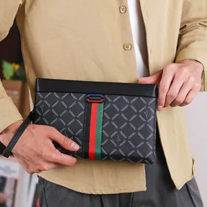Klassieke heren business clutch met vintage patroon en rood-groene streep detail
