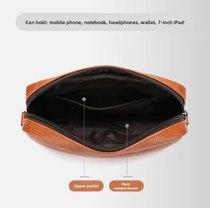 Braune PU-Ledertasche Innenansicht mit Hauptfach und Reißverschlussfach für 7-Zoll iPad