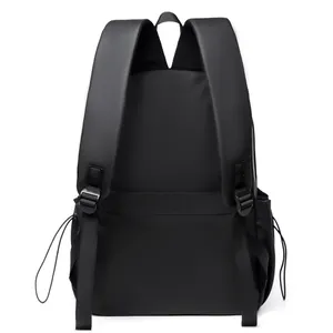 Grand sac à dos d'extérieur noir avec bretelles rembourrées et sangle de valise