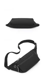 Double vue du sac de sport noir montrant les zips étanches et le port casque