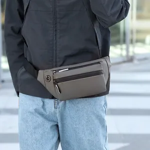 Sac banane de sport extérieur vert sauge étanche avec double zip et trou pour écouteurs