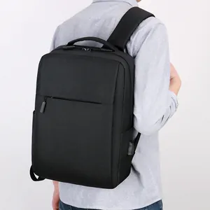 Casual heren rugzak voor laptop met USB-poort gemaakt van waterbestendige zwarte Oxford-stof