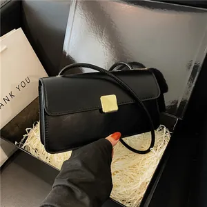 Sac à Épaule Carré Rétro pour Femme Sac à Bandoulière Minimaliste en Cuir PU Avec Boucle Dorée Mode Décontracté Sac Fourre-Tout