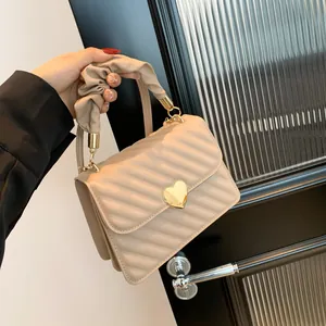 Women Quilted PU Leather Shoulder Bag With Heart Metal Lock Scrunchie Handle Crossbody Handbag Fashion Commuter Purse